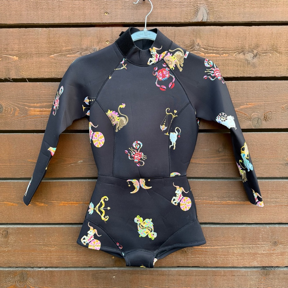 Cynthia Rowley Zodiac Print High Neck Long Sleeve Neoprene UPF 50+ Wetsuit Sz S